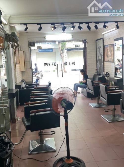 🔥 BÁN NHÀ MẶT TIỀN KINH DOANH ĐỖ THỊ LỜI – TRUNG TÂM Q3 – GIÁ 18.5 TỶ 🔥