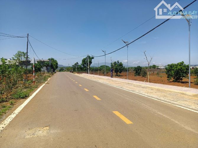Duy nhất 1 lô trung tâm xã Bình Thạnh -Đức Trọng ,gần sân bay Liên Khương