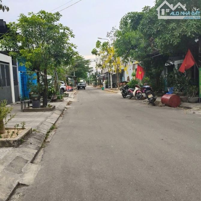 🎉🎉Lô Đất Mặt Tiền đường Đà Sơn 5, Dt 100 m2, ngang 5m, vuông vứt