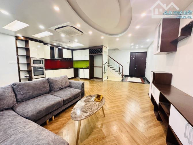 CHUNG CƯ CAO CẤP GOLDEN LAND NGUYỄN TRÃI – TẦNG TRUNG – 132M – 8,6 TỶ
