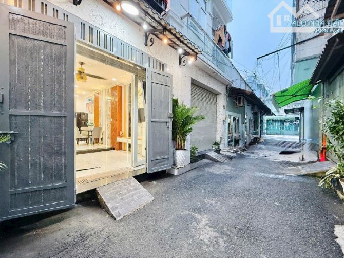 NHÀ GÒ VẤP KHÔNG QUY HOẠCH LỘ GIỚI 4x8M 5,488 TỶ 4 PHÒNG NGỦ SHR