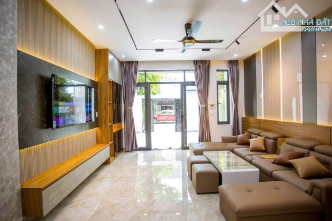 NGANG 5M HẺM XE HƠI TRỊNH ĐÌNH TRỌNG 140M2– TÂN PHÚ  CHỈ 12.9 Tỷ