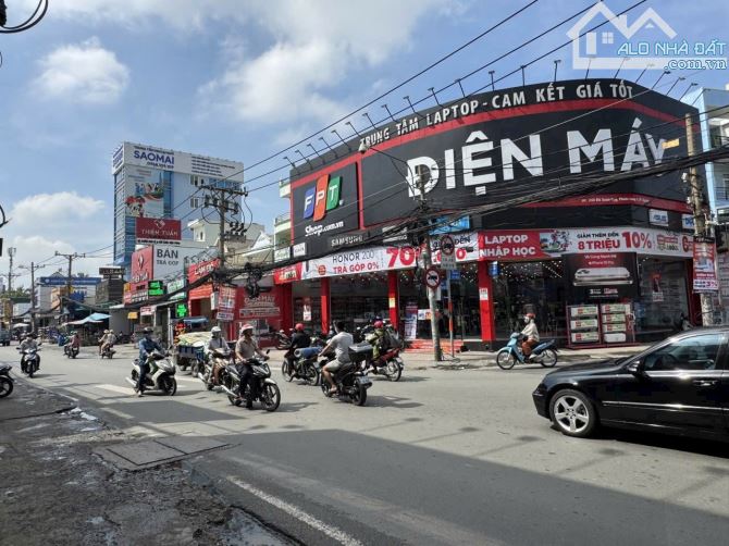 Vị trí vàng góc 2 Mặt Tiền Chợ D339-Phước Long B-ngang khủng 10m-cực hiếm-3p-22xT,GẤP BÁN