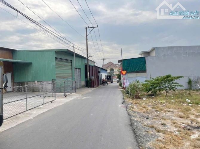 Trung tâm TT. Long thành_Kế bên dự án ECOTOWN Đường Nhựa_ngang 6.8m_thổ cư sẵn_2 tỷ 250