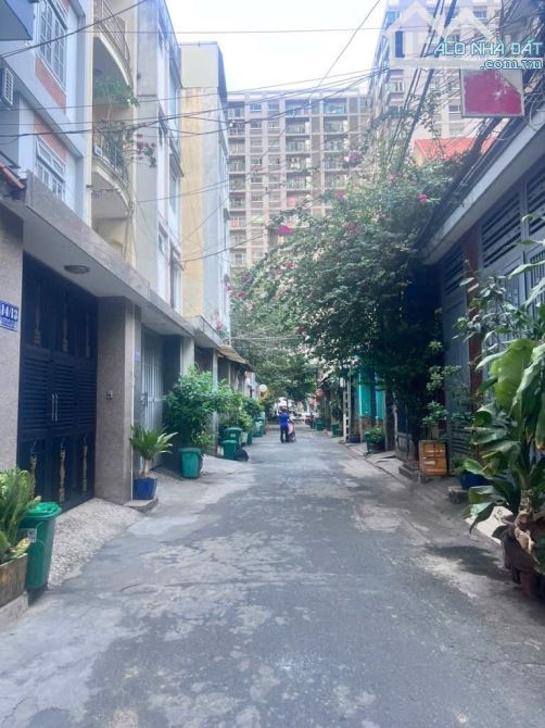 Bán nhà hẻm xe hơi k300 p13 Tân Bình 4x25m 4 tầng chỉ 13,999 tỷ