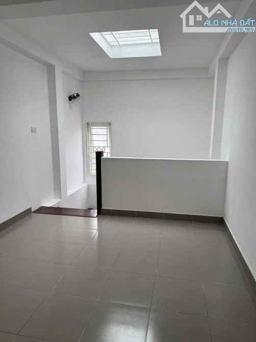 Nhỉnh 12 tỷ ô tô Tránh Nhau . 6 Tầng Thang Máy , Vỉa Hè Đá Bóng Tại trung Tâm Quận Đống Đa - 11