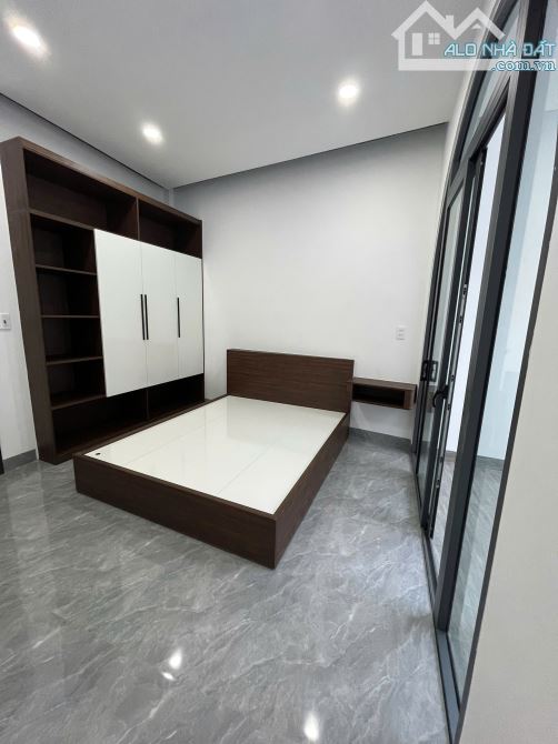Nhà 3 tầng Kiệt Trần Phú Cách Mặt Tiền đường chính 20m - 11