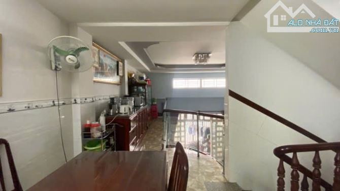 Nhà 5 tầng mặt tiền hẻm 6m đường HÀ HUY GIÁP, phường THẠNH LỘC, Q12. dt 117m²(5m x23m) ,có - 1
