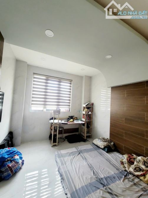 Nhà bán.Mặt tiền Bến Phú Lâm.Nhà 4 tầng.Giá chỉ 4,5 tỏi.Trung Tâm Quận 6.Tiện ích phủ đầy - 1