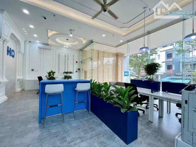 BỎ TIỀN ĐÂU CHO SINH LỜI KHỦNG?  Bí mật căn nhà 9 tầng NGAY TRUNG TÂM, VIEW BIỂN – - 1