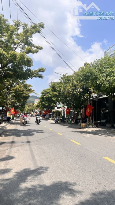 48. BÁN LÔ ĐÔI MT ĐƯỜNG NAM CAO - LC| 200M² | CHO THUÊ ĐẤT 18TR/THÁNG | GIÁ CHỈ 11TY - 1