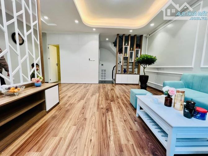 Giá thơm, bán nhà 5T Doãn Kế Thiện, Cầu Giấy, 2 mặt thoáng, ngõ thông 36m2 x 5T- 7 tỷ - 1