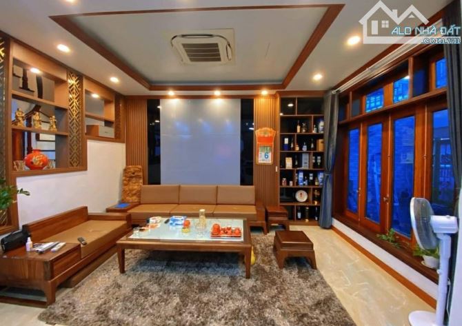 ĐẤT VÀNG PHÂN LÔ HÀO NAM CẦN BÁN GẤP DT61m2 LÔ GÓC Ô TÔ KINH DOANH - 1