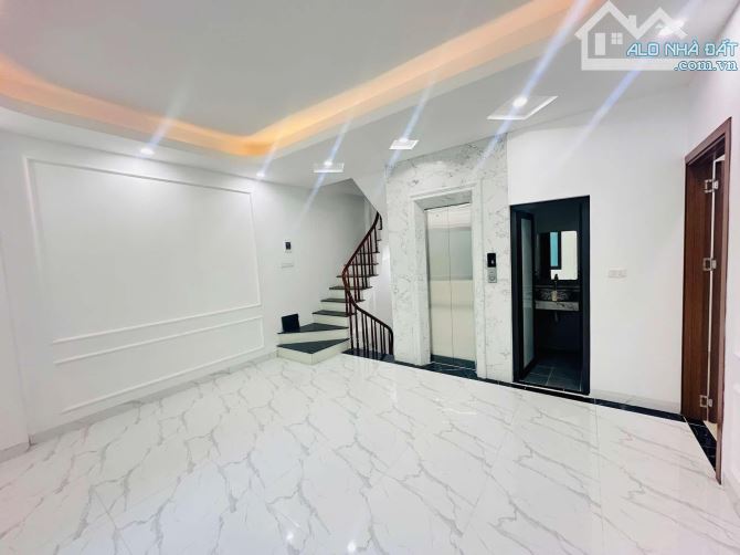 BÁN NHÀ GIÁP BÁT, GIẢI PHÓNG NHÀ MỚI. LÔ GÓC. GARA Ô TÔ. 6T THANG MÁY. Ở KẾT HỢP KD ĐỈNH. - 1