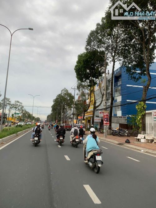 Bán đất nền mặt tiền nguyễn văn cừ đoạn kdc hồng phát - 1