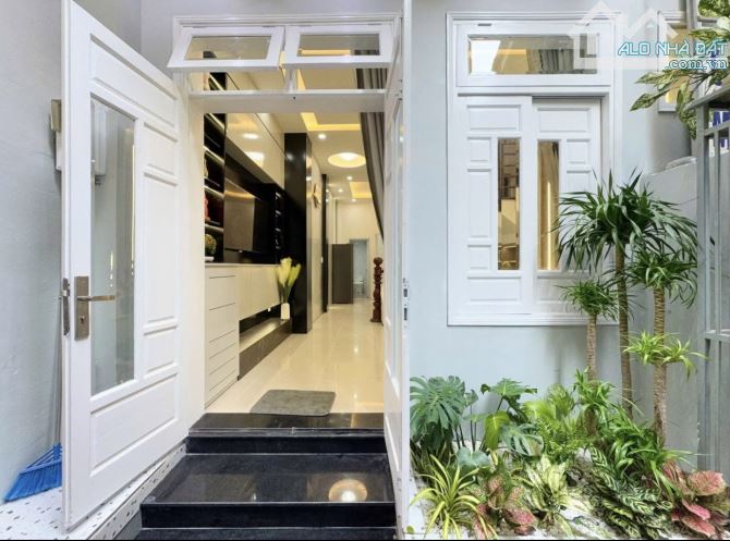 💥💥 Hải Châu - Nhà Đẹp sát mặt tiền chỉ 4tyX. - 1