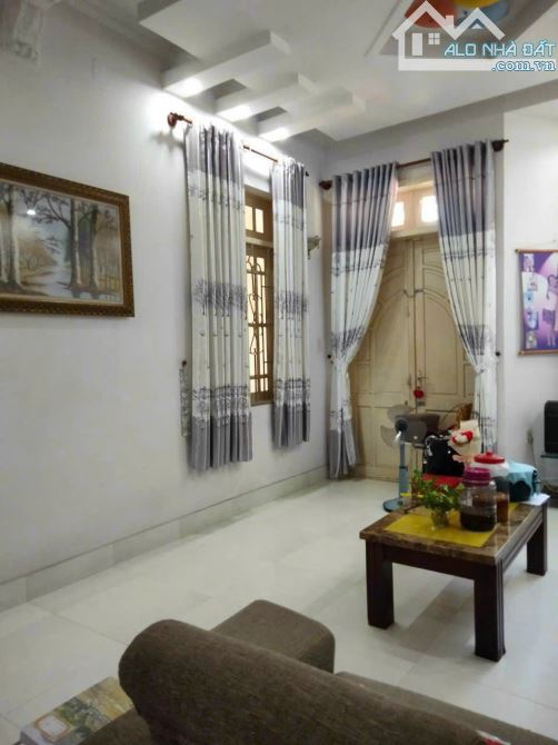 Bán Nhà 1 Trệt 3 Lầu Mặt Tiền Đường Phan Chu Trinh 93M2 (5.2x18) - Giá: 14Tỷ - 1