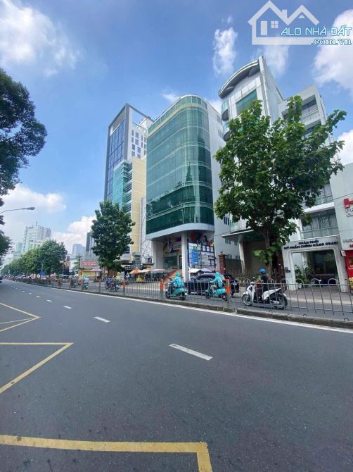 Bán Tòa Nhà Góc 2 Mặt Tiền  Nguyễn Thị Minh Khai Q.1 - 7*23m- Hầm 8Tầng- Gía : 100Tỷ - 1