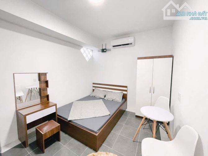 Bán gấp tòa CHDV Xã Đàn, DT 120tr/th, 28 phòng, ba gác đỗ cửa, gần ô tô, 88m x 7T - 1