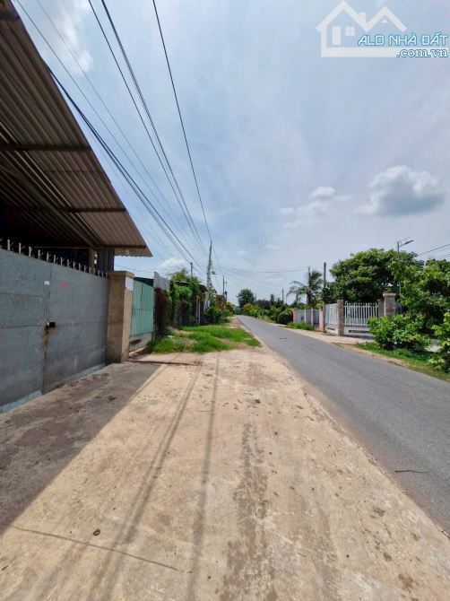 Bán nhà 14 x 40  phạm hùng hòa thành chỉ có 210 tr/m - 1