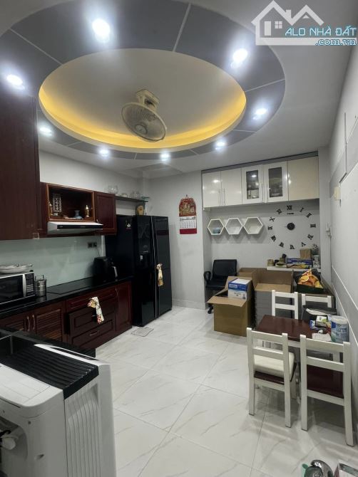 Ở NGAY! Bán Nhà 4 Tầng Cực Đẹp Cao Thắng, 43m2, 6.5 Tỷ TL - 1