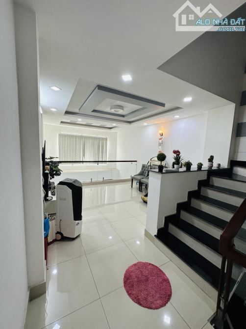 ĐỊNH CƯ Bán Nhà 4 Tầng Cực Đẹp Thành Thái, 42m2, 6.1 Tỷ TL - 1