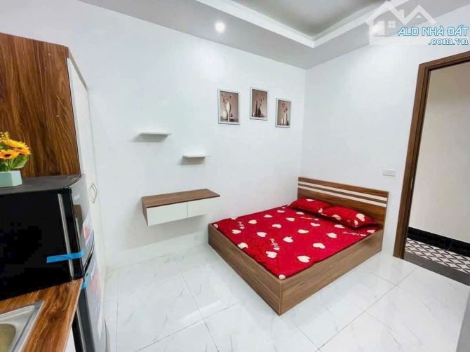 Bán tòa căn hộ dịch vụ 6 tầng thang máy 13 phòng khép kín phố Nguyễn Đức Cảnh quận Hoàng M - 1
