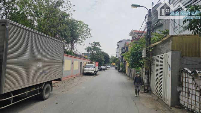 NHÀ ĐẸP TRUNG TÂM LONG BIÊN - Ô TÔ TRÁNH - KINH DOANH - 1