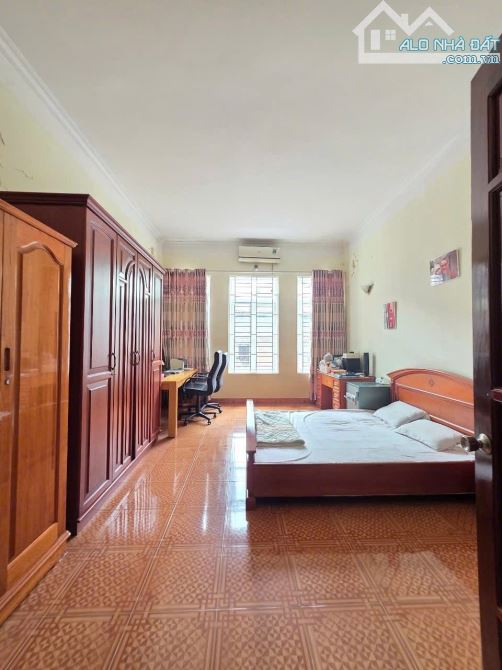 BÁN NHÀ VIP TAM KHƯƠNG, 2 MẶT TIỀN, KHU HIẾM NHÀ BÁN, DT 77M GIÁ 25.5Tỷ. - 1