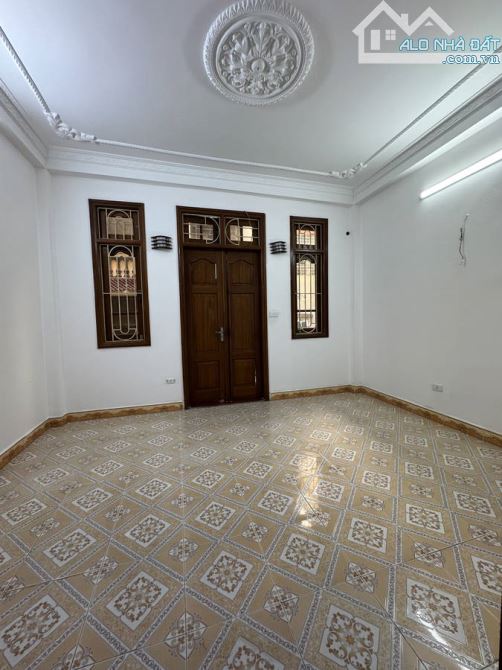 SIÊU HIẾM, CHỈ MỘT CĂN DUY NHẤT, MẶT PHỐ MAI ANH TUẤN, ĐỐNG ĐA, 95M2, MT 12M, 4 TẦNG