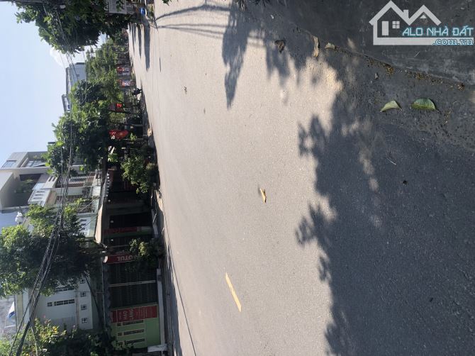 CHỦ ĐI MỸ NÊN CẦN BÁN NHANH LÔ ĐẤT ĐƯỜNG TỐ HỮU SÁT GÓC GIỮA 2 NGÃ TU RẤT ĐẸP. - 1