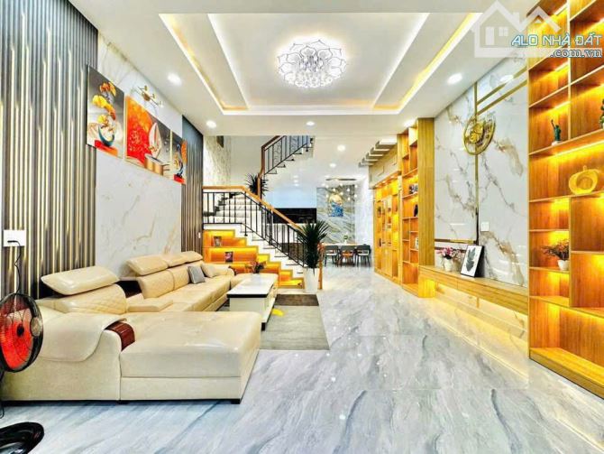 Bán nhà ở đường Bạch Đằng, phường 14, Bình Thạnh, giá 2 tỷ 300 triệu - 1