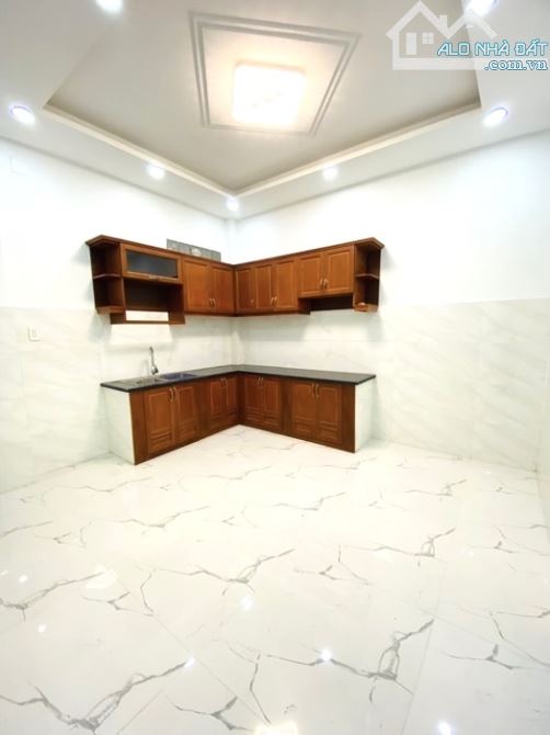 BÁN NHÀ HỒ HỌC LÃM VÕ VĂN KIỆT NHÀ MỚI NỞ HẬU 69m CHỈ NHỈNH 4TỶ - 1