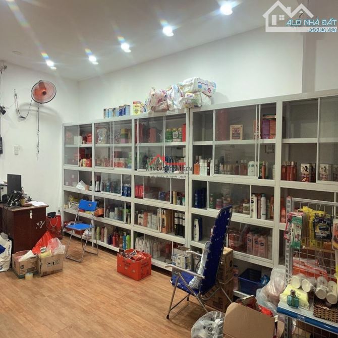 HẺM XE HƠI ĐƯỜNG CỬU LONG P2 TÂN BÌNH - NGANG 5.5M 4 TẦNG - GIÁ 8.X TỶ - 1