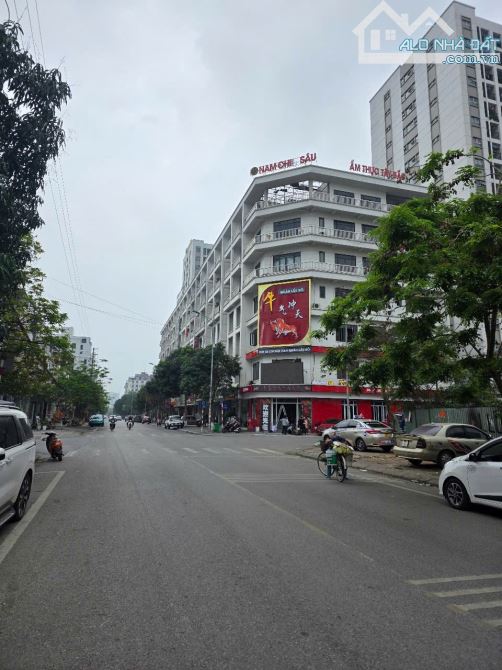 Bán nhà cấp 4 mặt Nguyễn Cao dt 70m mt 5m hướng tb giá 20 tỷ - 1