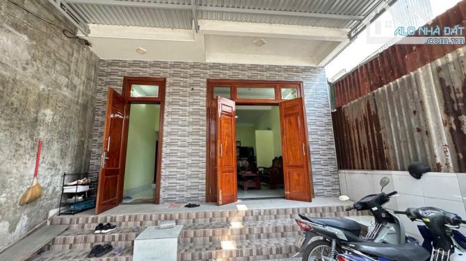 NHÀ 3 TẦNG PHAN BỘI CHÂU_HUẾ CHỈ HƠN 3 TỶ - 1