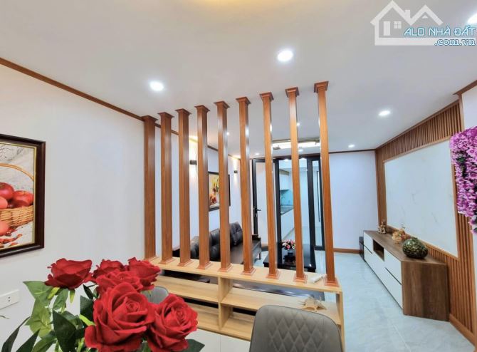 BÁN  GẤP NHÀ ĐẸP . GÀ ĐẺ trứng vàng  . doanh thu 800 Triệu/ năm . 14 phòng khép kín - full - 1