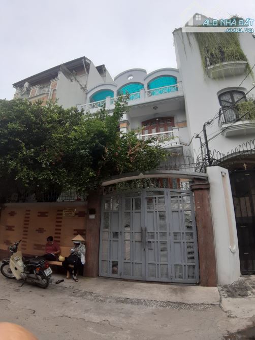Chính Chủ Giảm 8 Tỷ Bán Biệt Thự Nguyễn Văn Trỗi, Phú Nhuận, 8x29m, 230m2, 3 Lầu - 1
