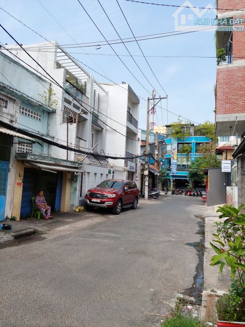 Quá Thơm Hẻm 8m Hoàng Hoa Thám, P7, Bình Thạnh, 10x25m, CN Đủ 250m2, 2 Lầu, 3x Tỷ - 1