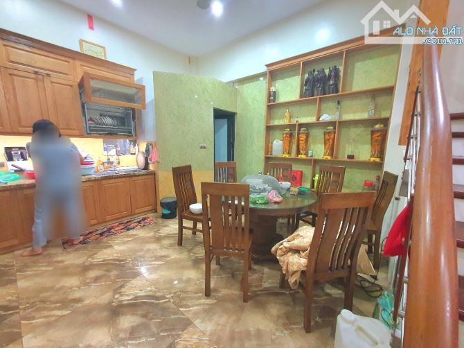 Bán nhà Phố Nguyễn Lương Bằng. Đống đa. Diện tích 50m 7 tầng mặt tiền 5m. Giá 15 tỷ - 1