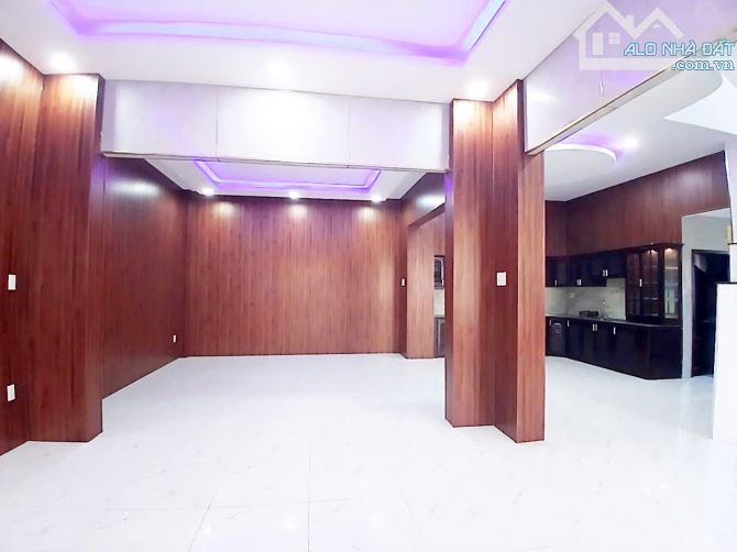 Vị trí vàng góc 2 Mặt Tiền Chợ D339-Phước Long B-ngang khủng 10m-cực hiếm-3p-22xT,GẤP BÁN - 1
