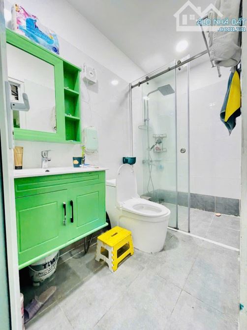 Bán nhà 4 tầng 45m Tân Quý Tân Phú chỉ 5 tỷ 400 - 1