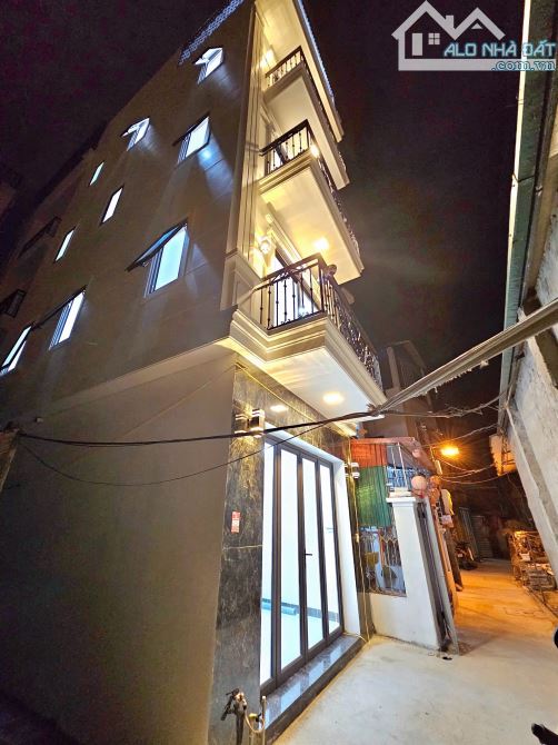BÁN NHÀ PHÚC LỢI, NHÀ HIẾM DUY NHẤT TẠI LONG BIÊN, 38M2, CHỈ 4.85 TỶ - 1