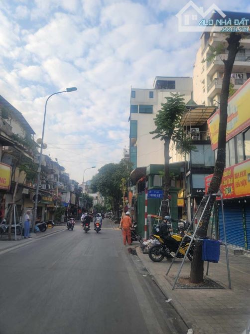 BÁN NHÀ MẶT PHỐ NGUYỄN VĂN TUYẾT 74m2 - MT 8.2m - 13.7 TỶ - VỈA HÈ RỘNG - KINH DOANH ĐỈNH - 1
