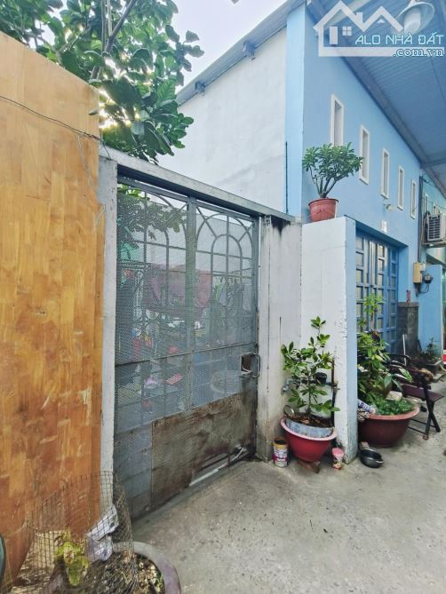 NHÀ  CẤP 4 - DIỆN TÍCH  LỚN  185M2 - QUỐC  LỘ 50  - NGAY KDC GIA HÒA - GIÁ NHỈNH 5 TỶ - 1