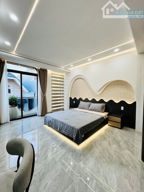 LÊN SÓNG SIÊU PHẨM ĐƯỜNG NGUYỄN BỈNH KHIÊM, P.ĐAKAO, QUẬN 1 - GIÁ TỐT:5TỶ620/76,8M2. HXH - 12