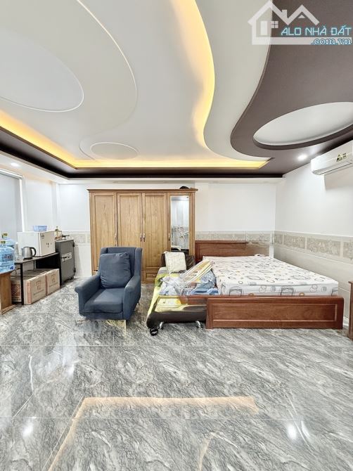 TOÀ BUILDING 6 TẦNG - HẦM - 6.5M x 18M - MẶT TIỀN NGUYỄN VĂN CÔNG GÒ VẤP - CHỈ 29 tỷ ... - 12