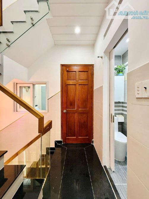 NHÀ GÒ VẤP KHÔNG QUY HOẠCH LỘ GIỚI 4x8M 5,488 TỶ 4 PHÒNG NGỦ SHR - 15
