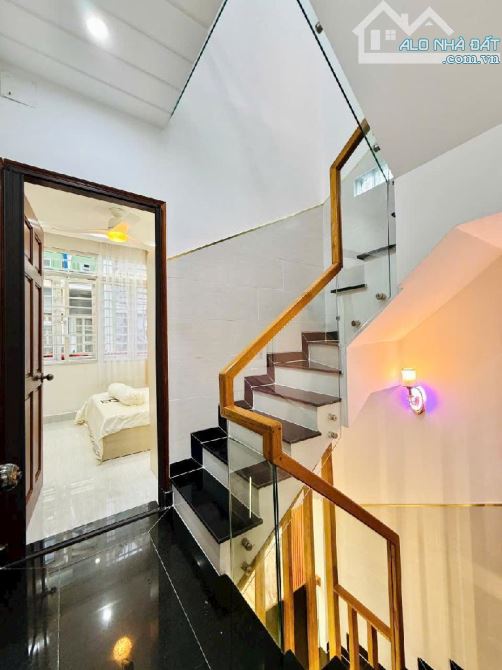 NHÀ GÒ VẤP KHÔNG QUY HOẠCH LỘ GIỚI 4x8M 5,488 TỶ 4 PHÒNG NGỦ SHR - 19
