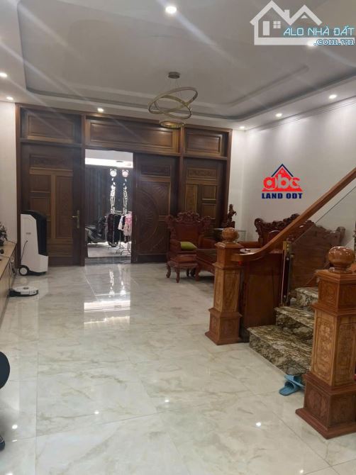 Bán nhà 1 trệt 2 lầu vị trí kp11 An Bình, 6x24 full thổ cư Giá chỉ 6ty8 - 2